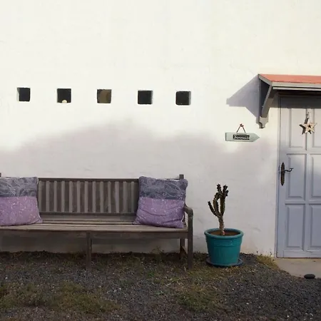 La Torre De Finca Malvarrosa Сasa de vacaciones Teguise (Lanzarote)